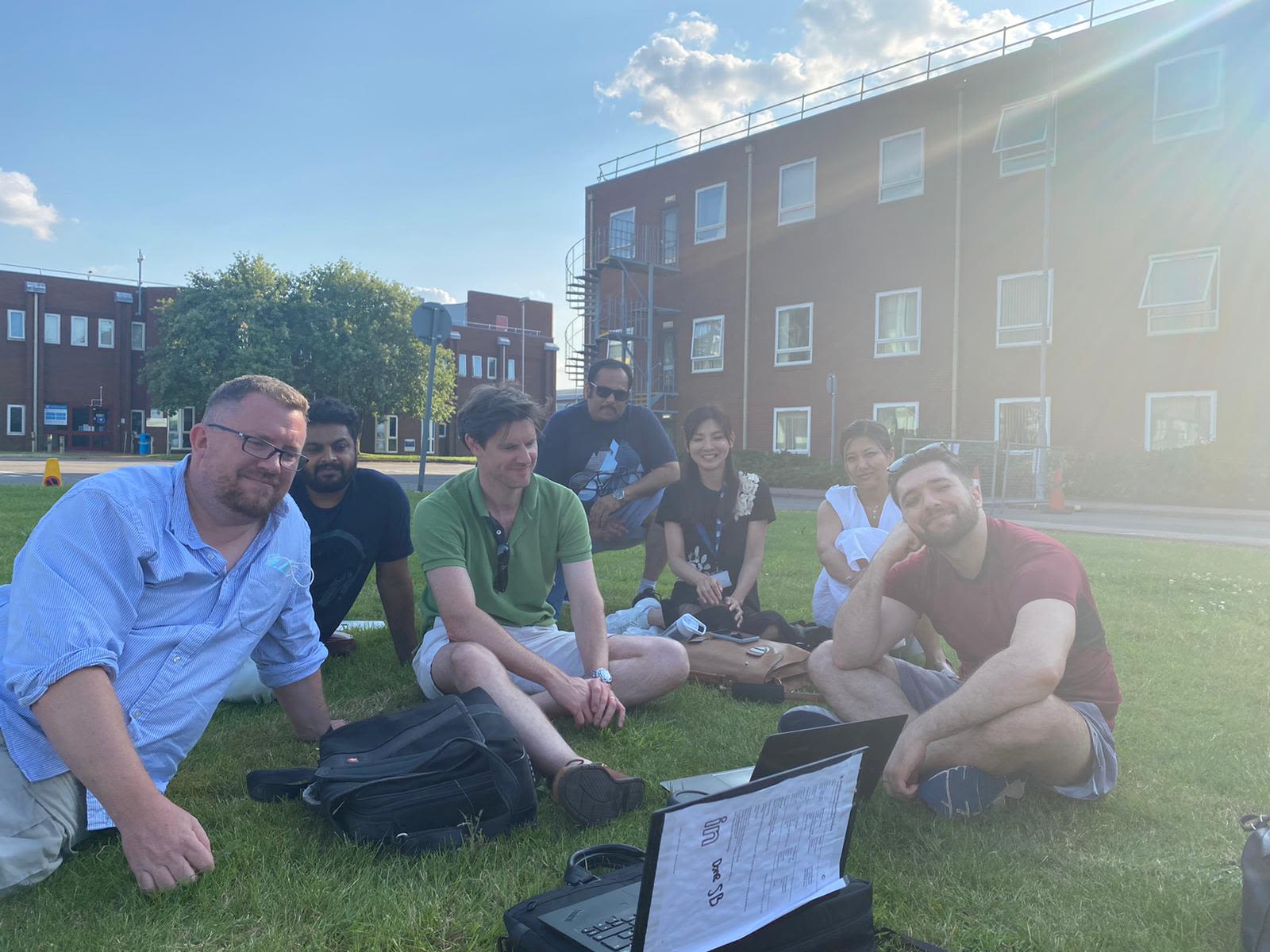 Full-time MBA Family Business elective module on the green listening to Lizzy Rudd, Chair Berry Bros & Rudd